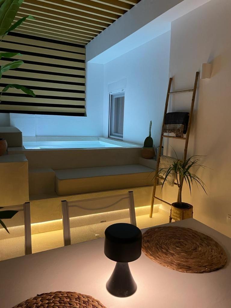 Skyhigh, Nilie Hospitality Mgmt Apartment Thessaloníki Luaran gambar
